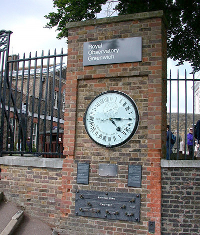 Gate Clock Royal Observatory Greenwich / Credit: J�rgen Ermert http://www.ppu-buch.de/